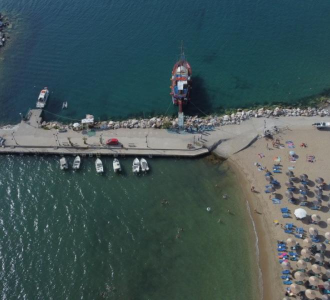 Limenas, Limenaria, Potos. Shopping and nightlife