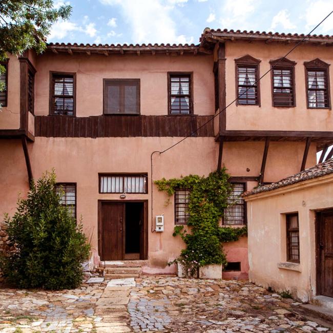 Abdera Mansions: Pamouktsoglou - Kizlaridis